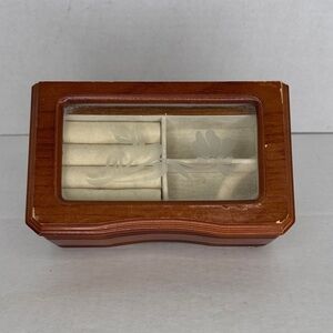 Vintage Linden Wooden Jewelry/Trinket Box with Etched Glass Flowers & Hinged Lid